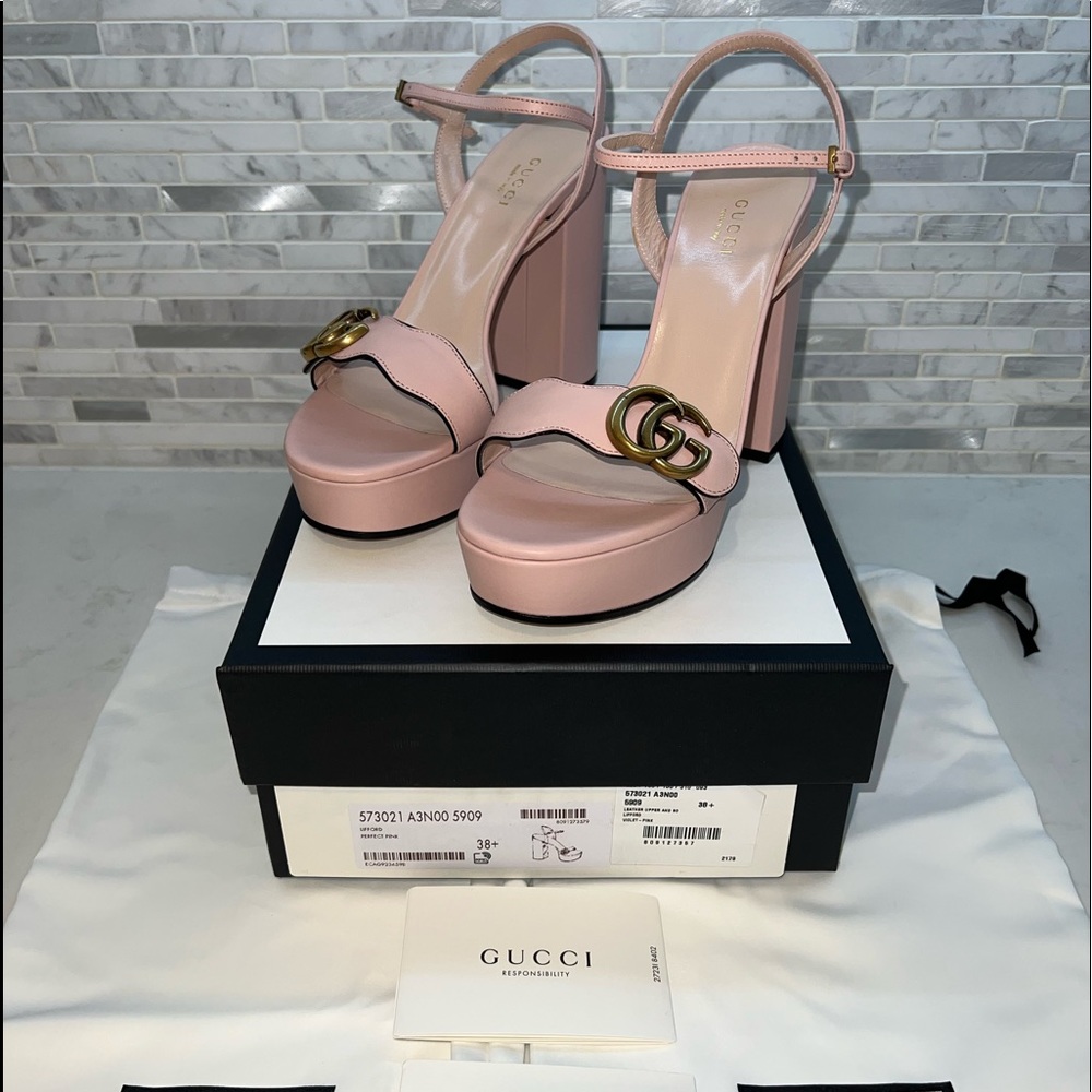Gucci Platform sandal with Double G size 38.5